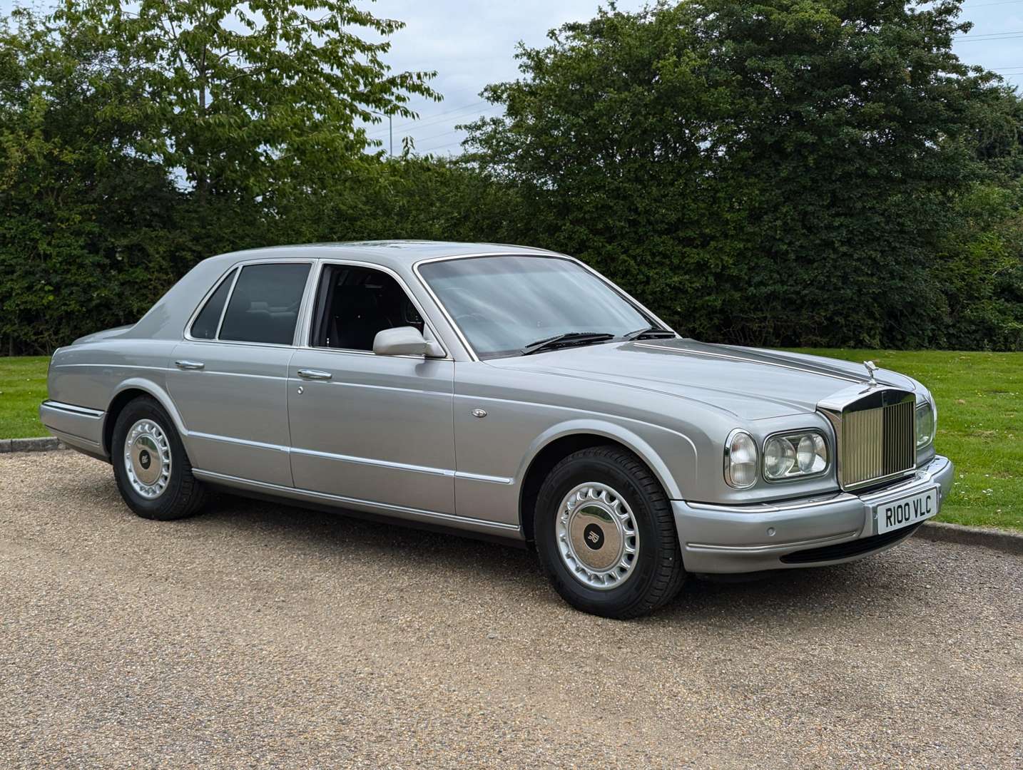 <p>2000 ROLLS ROYCE SILVER SERAPH AUTO</p>