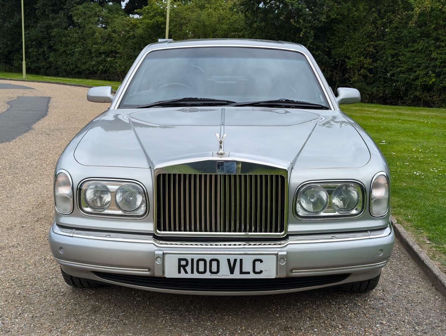 <p>2000 ROLLS ROYCE SILVER SERAPH AUTO</p>