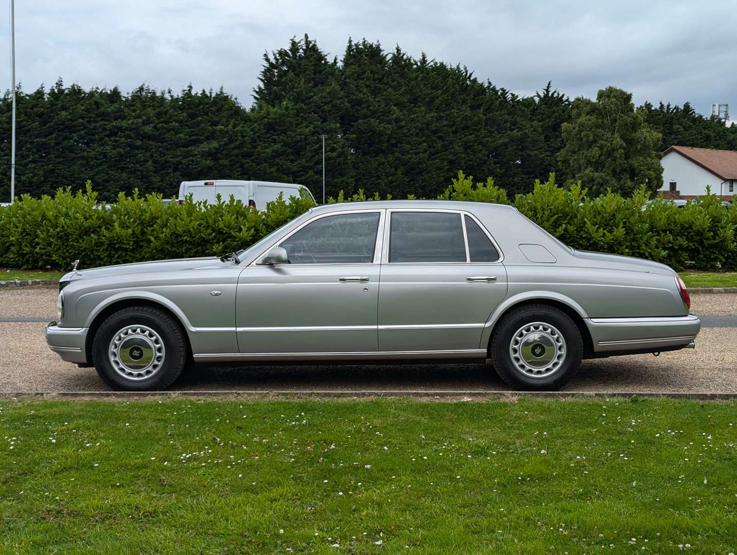 <p>2000 ROLLS ROYCE SILVER SERAPH AUTO</p>