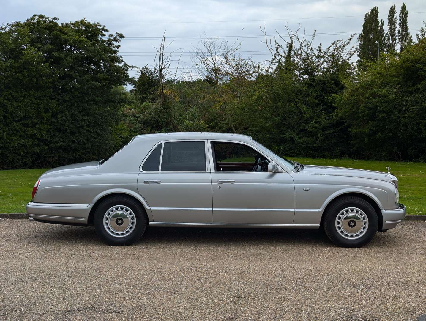 <p>2000 ROLLS ROYCE SILVER SERAPH AUTO</p>