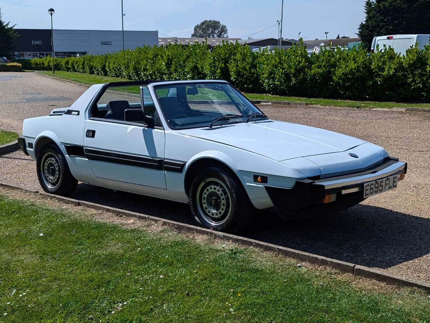 <p>1988 FIAT X1/9</p>