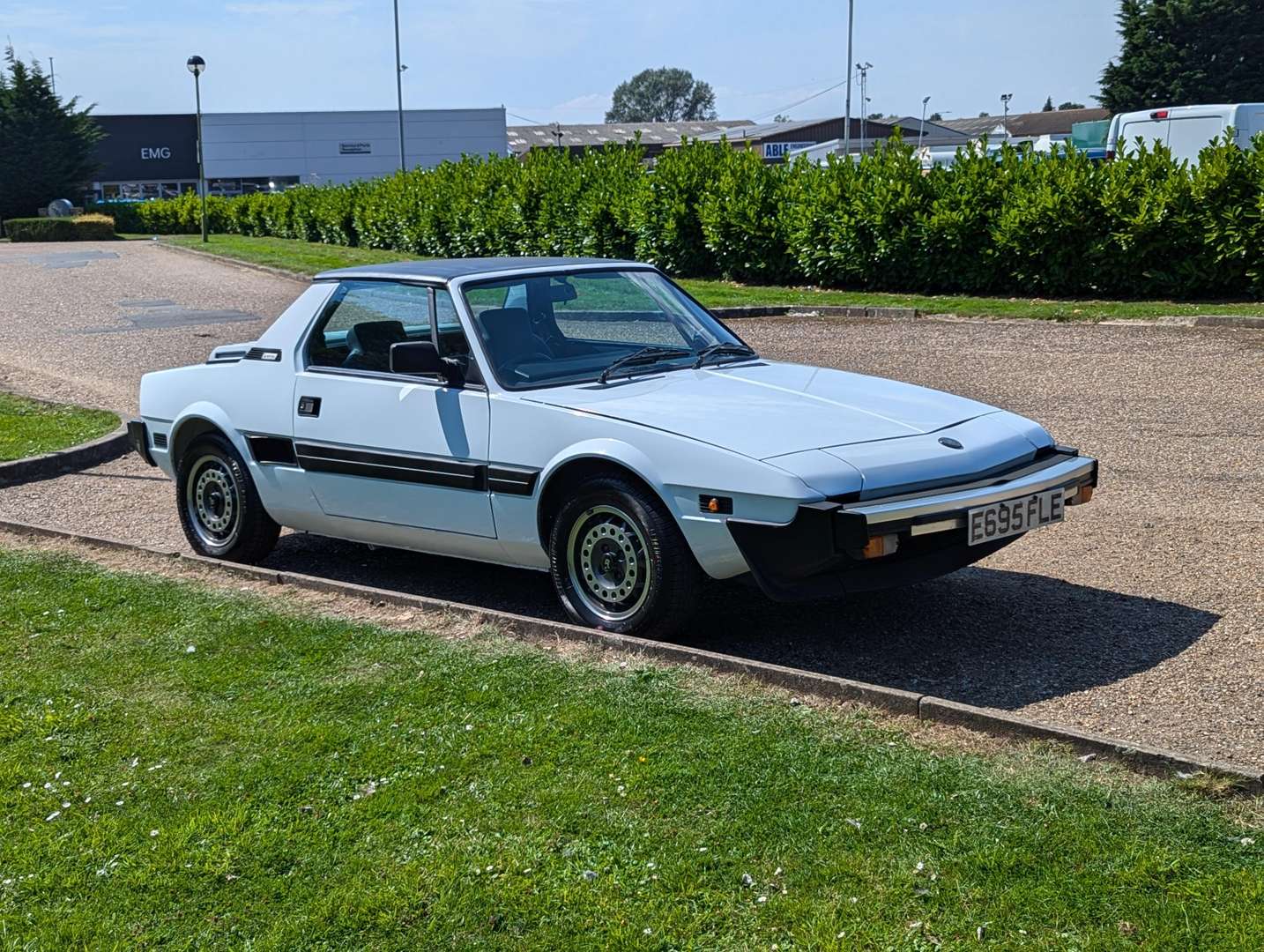 <p>1988 FIAT X1/9</p>