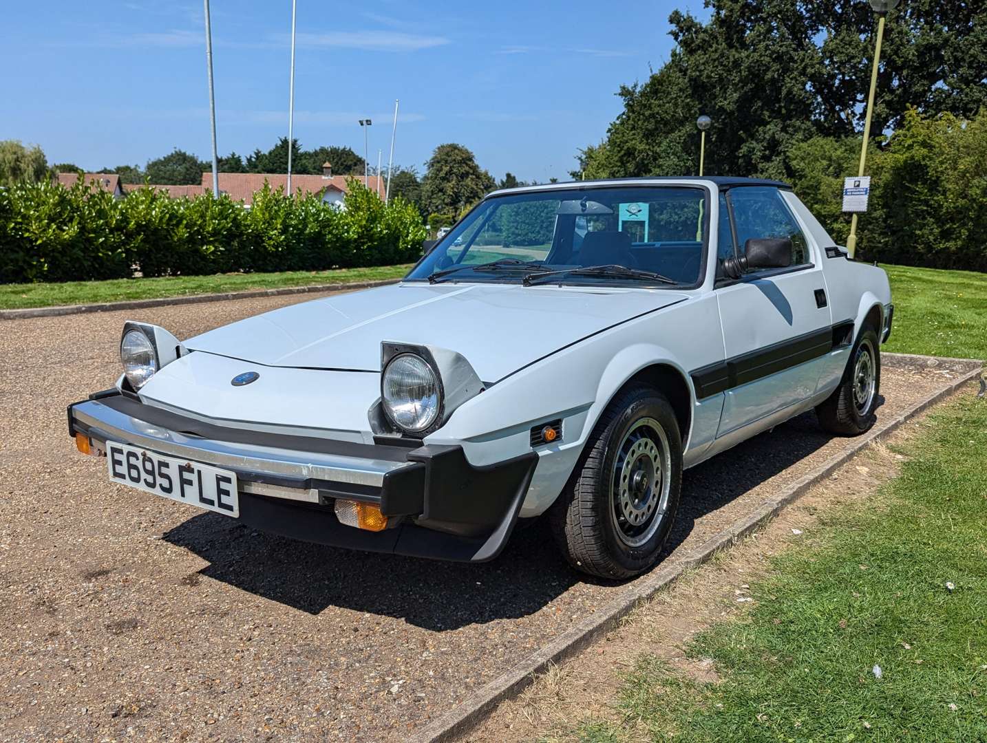 <p>1988 FIAT X1/9</p>