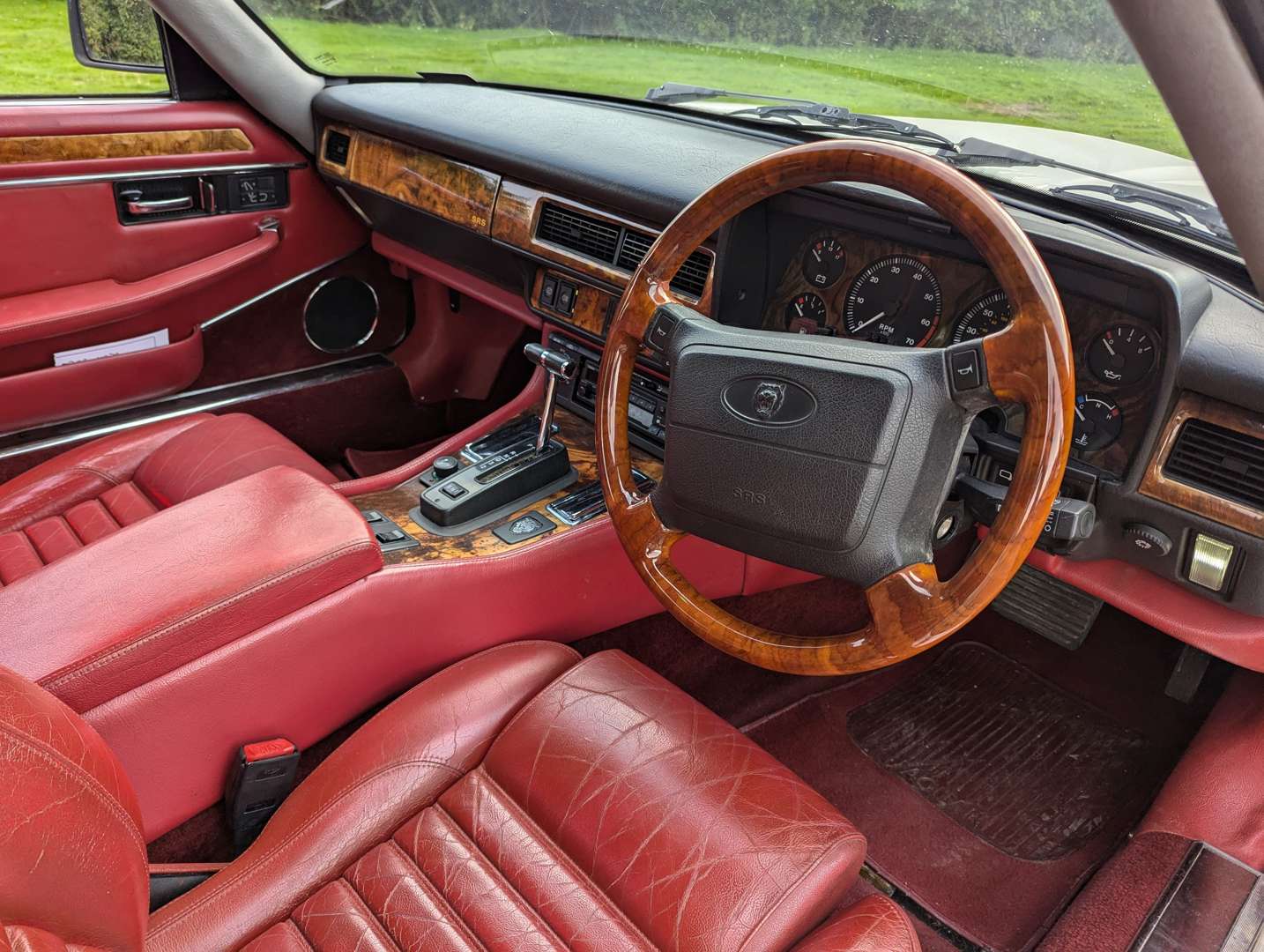 <p>1993 JAGUAR XJ-S 4.0 AUTO</p>