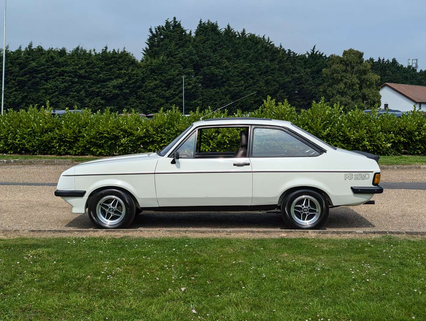 <p>1979 FORD ESCORT RS CUSTOM MKII</p>