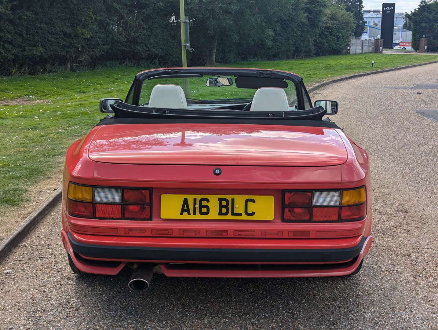 <p>1990 PORSCHE 944 S2 CABRIOLET&nbsp;</p>