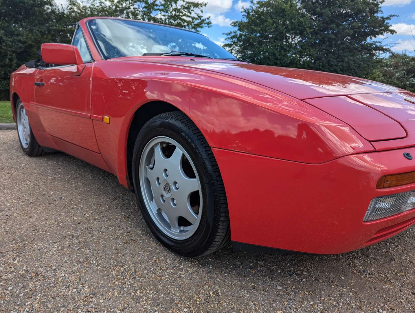 <p>1990 PORSCHE 944 S2 CABRIOLET&nbsp;</p>