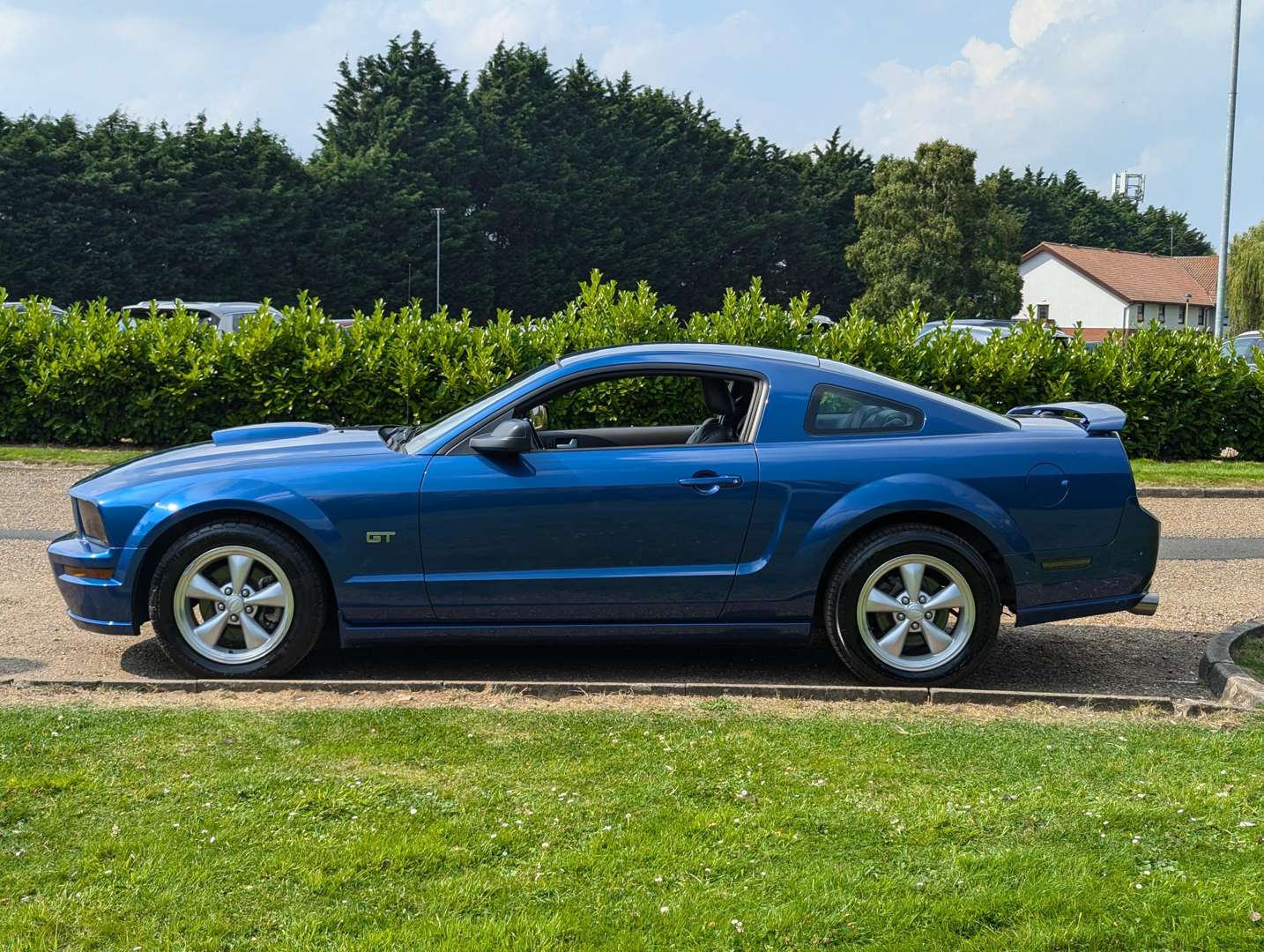 <p>2008 FORD MUSTANG 4.6 LHD&nbsp;</p>