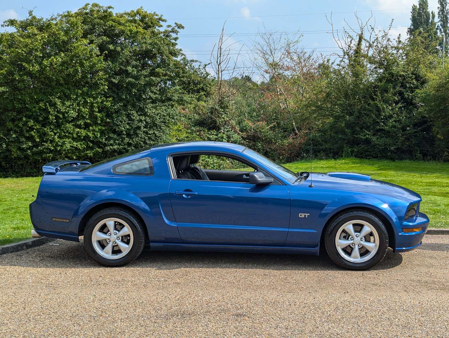 <p>2008 FORD MUSTANG 4.6 LHD&nbsp;</p>