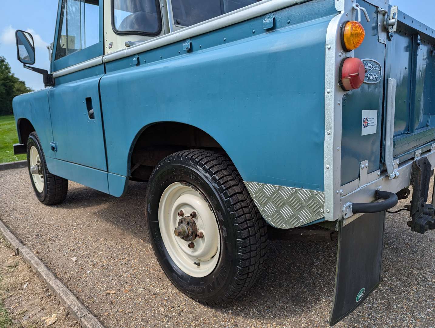 <p>1969 LAND ROVER 2A PICK-UP</p>