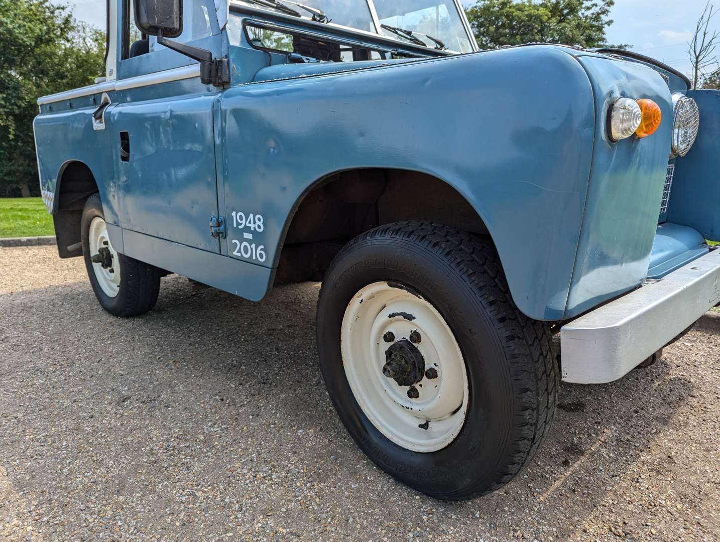 <p>1969 LAND ROVER 2A PICK-UP</p>