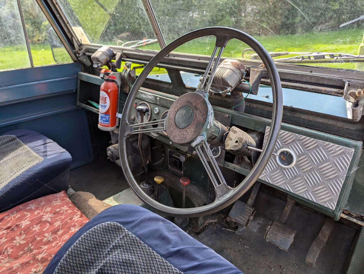 <p>1969 LAND ROVER 2A PICK-UP</p>