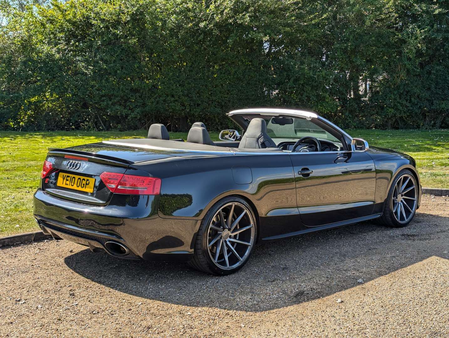 <p>2010 AUDI S5 V6T QUATTRO CONVERTIBLE AUTO</p>