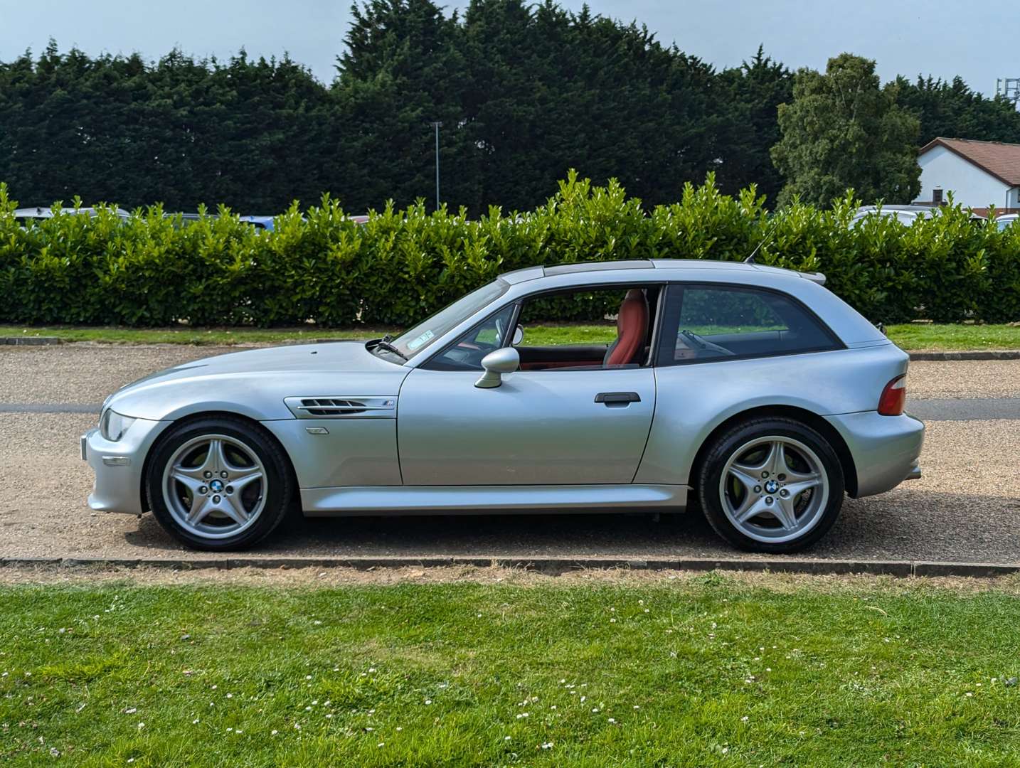 <p>1999 BMW Z3 M COUPE&nbsp;</p>