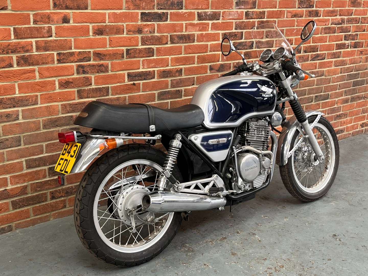 <p>1987 HONDA GB400 TT SPECIAL EDITION&nbsp;</p>