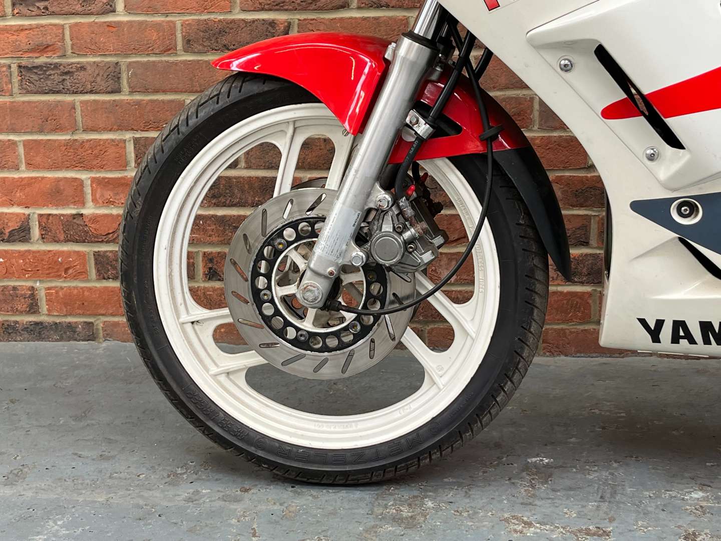 <p>1994 YAMAHA RD 350 R&nbsp;</p>