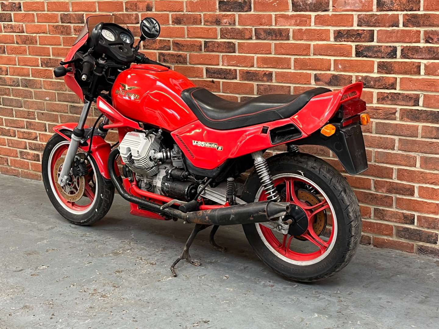 <p>MOTO GUZZI V35 IMOLA II (FOR SPARES ONLY)</p>