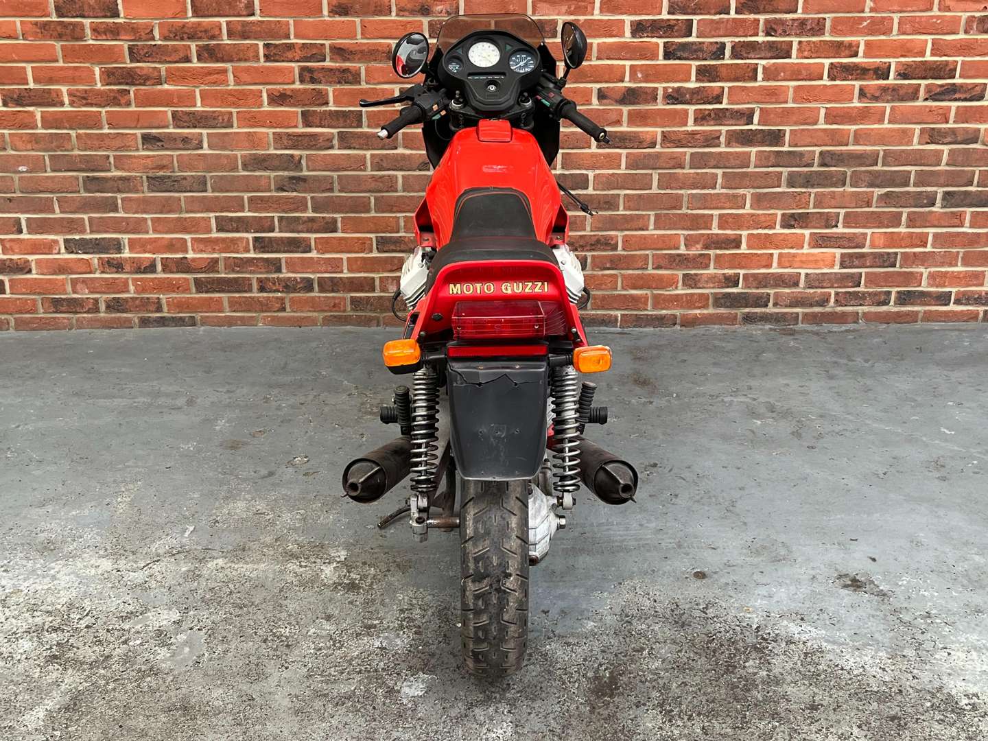 <p>MOTO GUZZI V35 IMOLA II (FOR SPARES ONLY)</p>