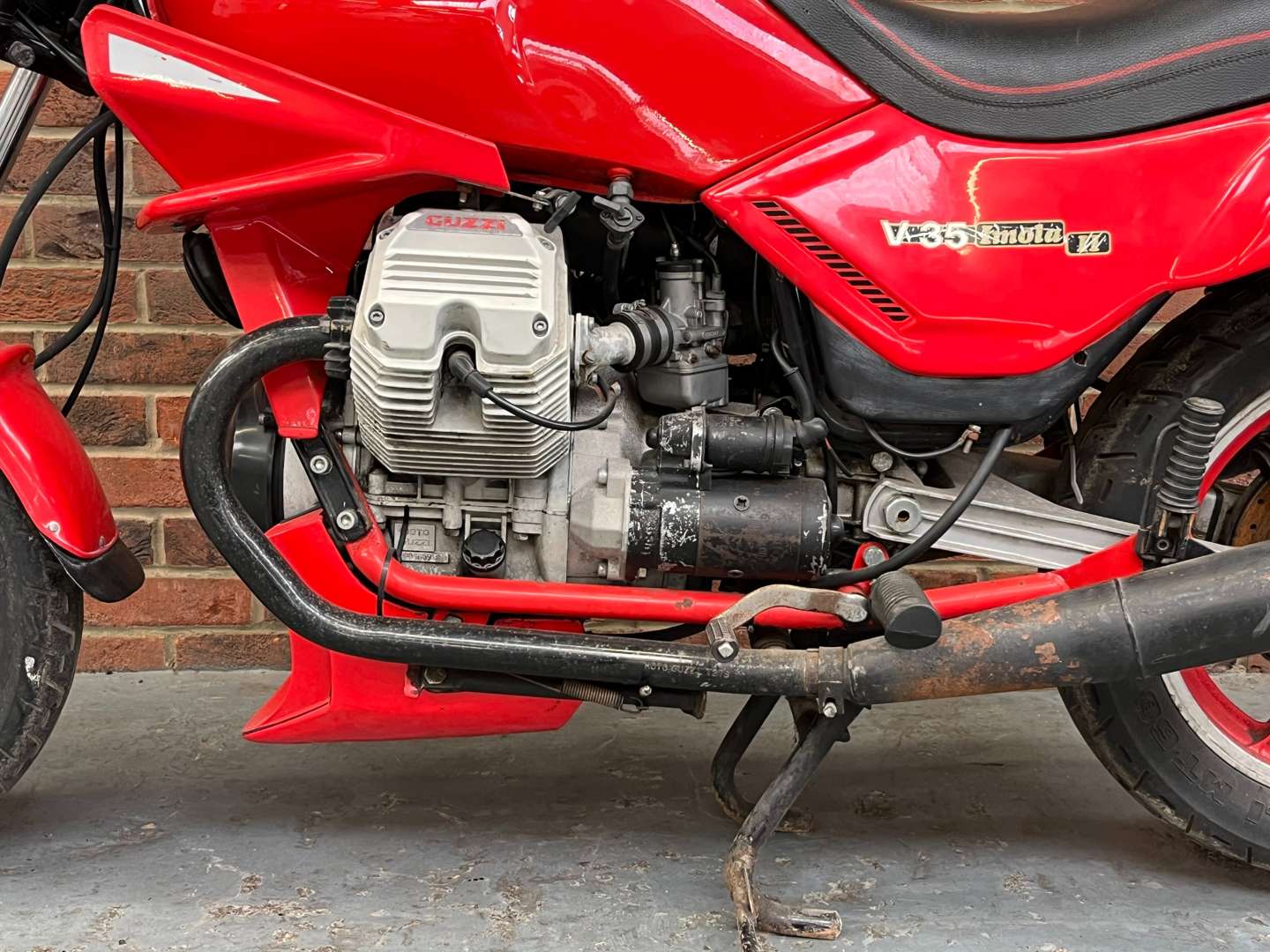 <p>MOTO GUZZI V35 IMOLA II (FOR SPARES ONLY)</p>