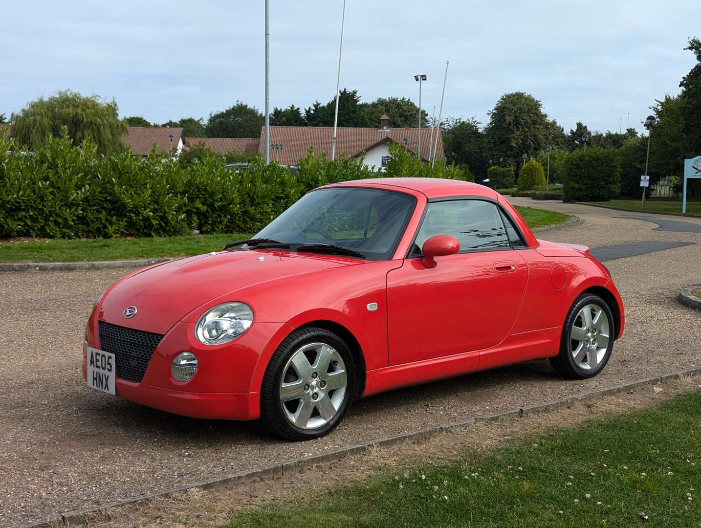 <p>2005 DAIHATSU COPEN</p>