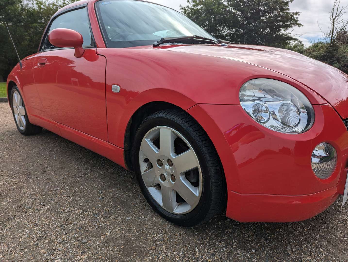 <p>2005 DAIHATSU COPEN</p>