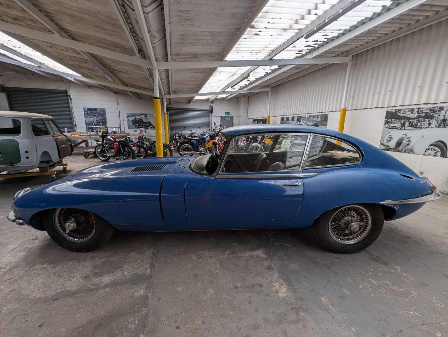 <p>1968 JAGUAR E-TYPE 4.2 2+2 SERIES 1.5</p>