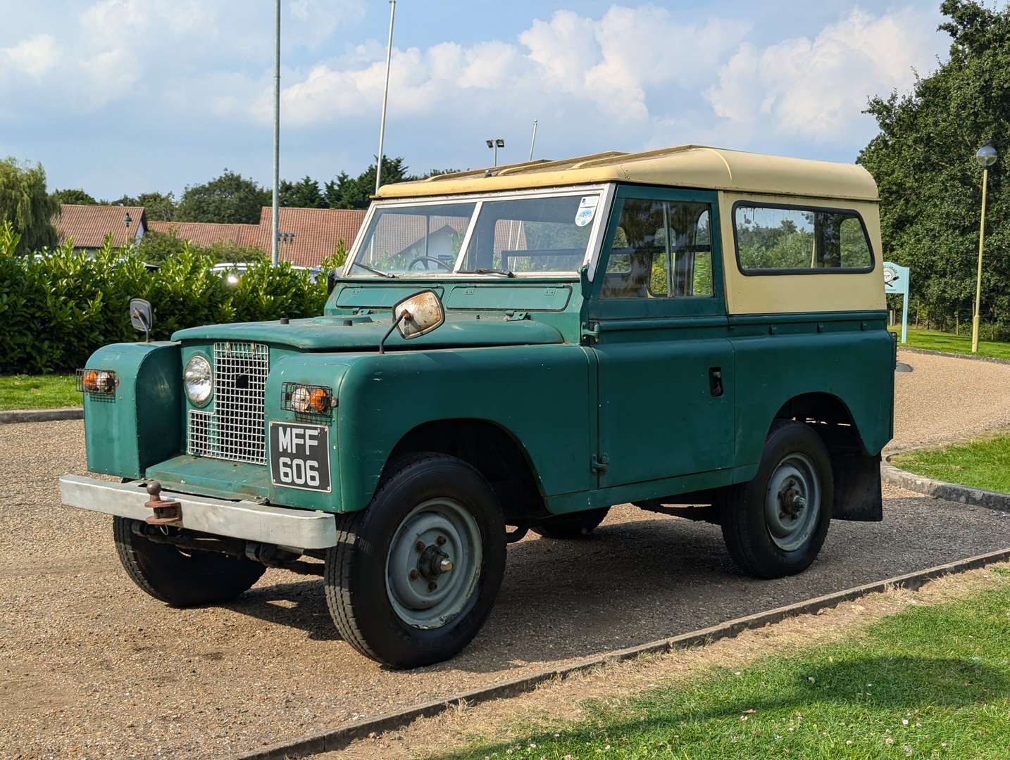 <p>1959 LAND ROVER SERIES II SWB&nbsp;</p>