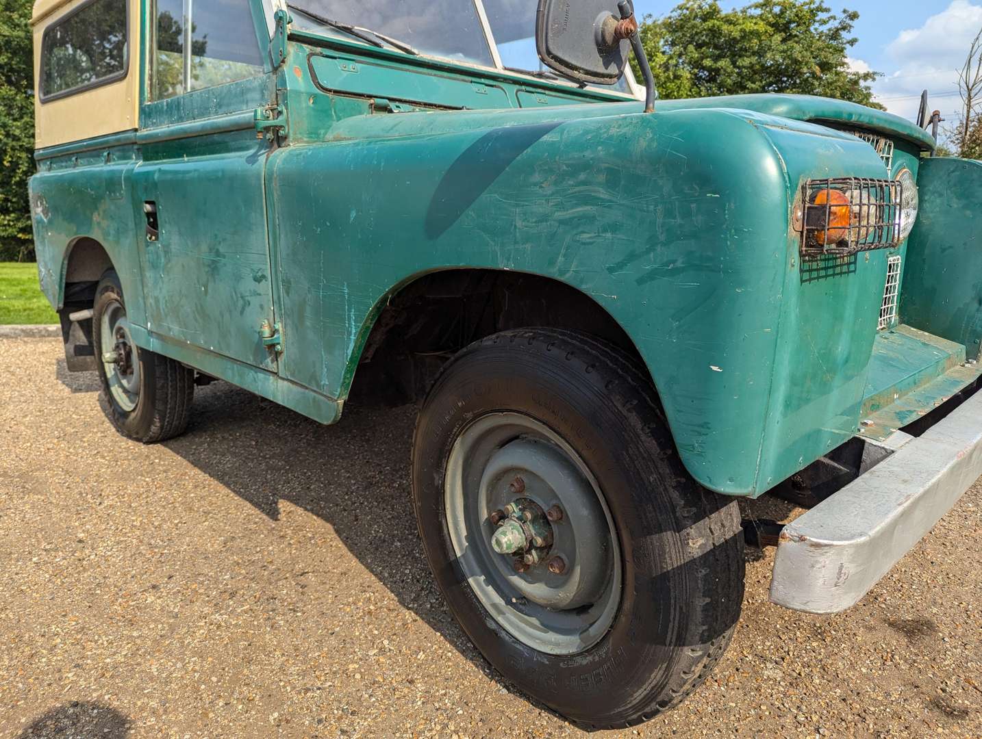 <p>1959 LAND ROVER SERIES II SWB&nbsp;</p>