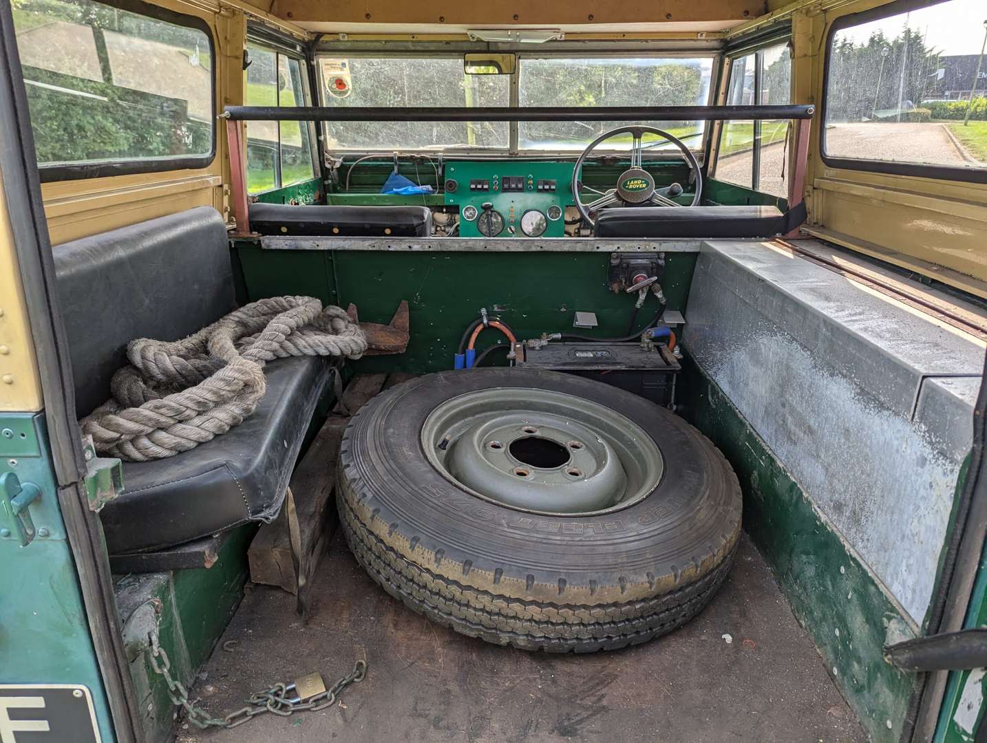 <p>1959 LAND ROVER SERIES II SWB&nbsp;</p>