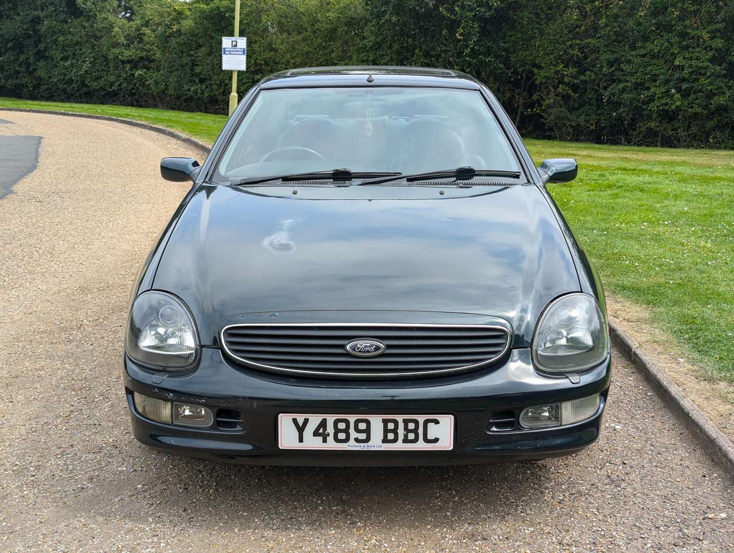 <p>2001 FORD SCORPIO ULTIMA 24V AUTO</p>