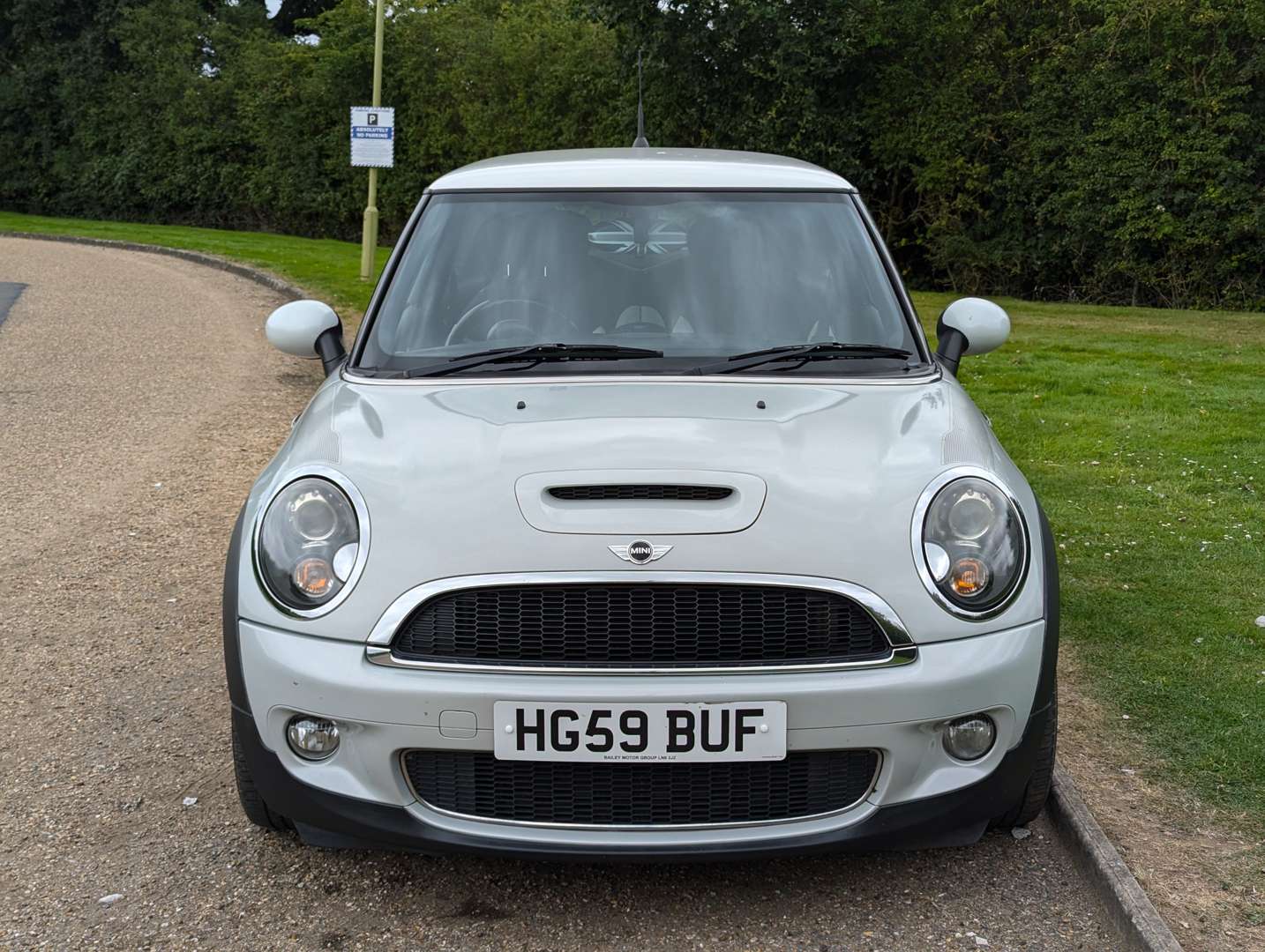 <p>2009 MINI COOPER S CAMDEN</p>