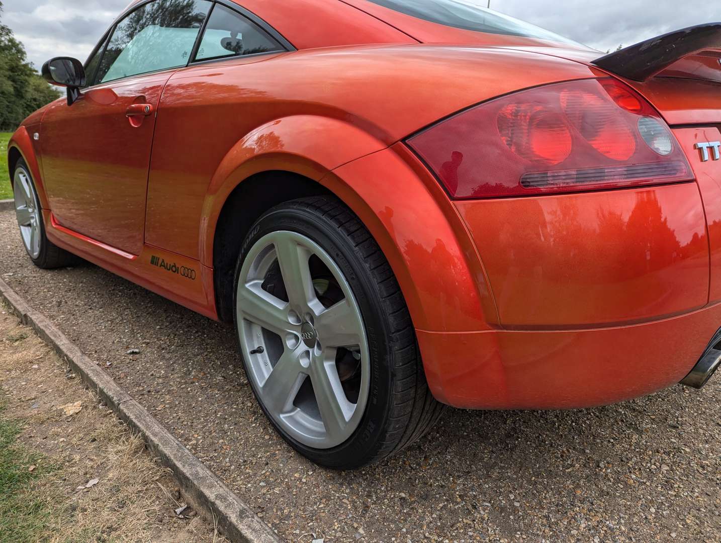 <p>2004 AUDI TT 3.2 COUPE QUATTRO AUTO</p>