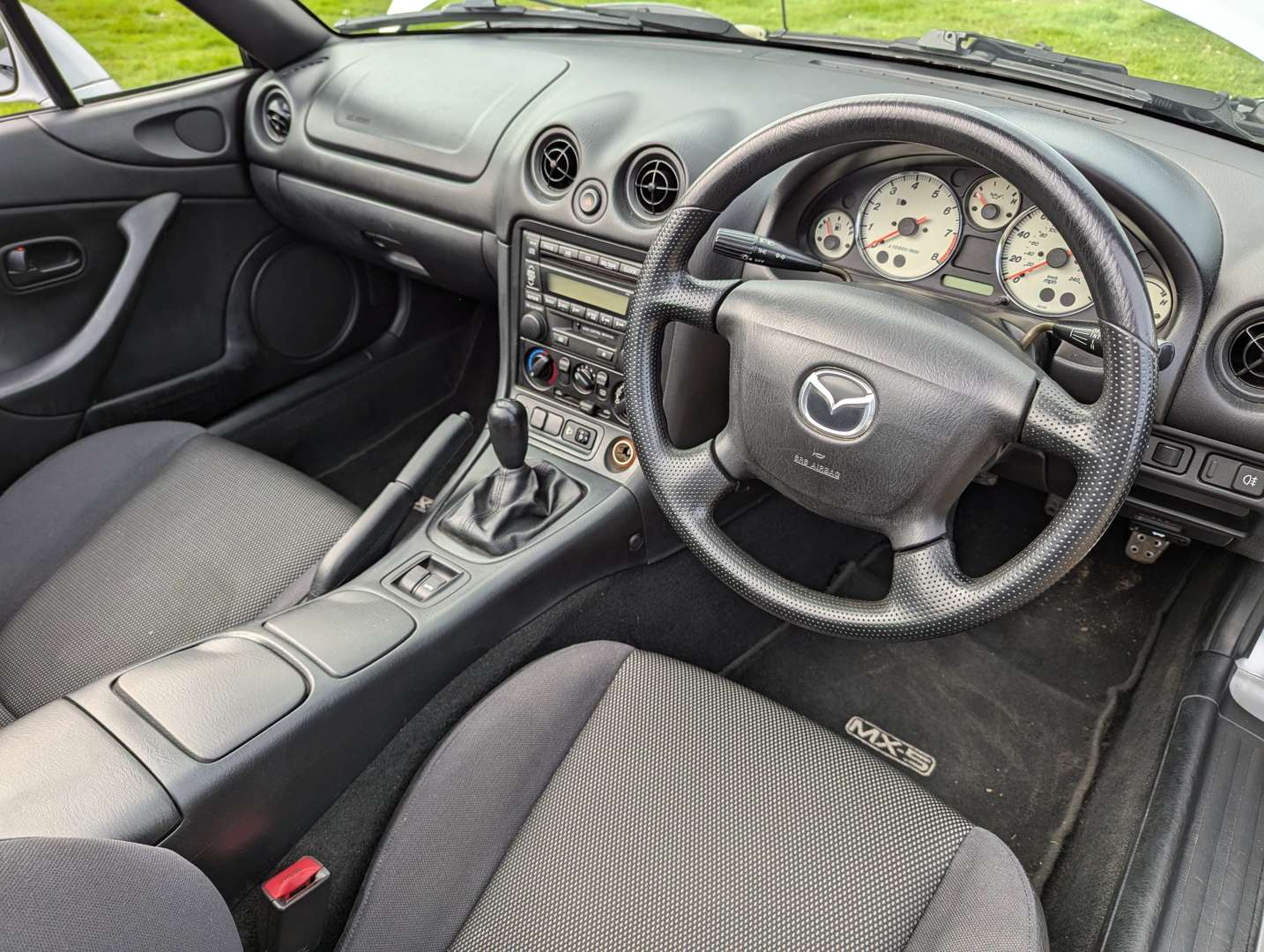 <p>2003 MAZDA MX-5 1.8I</p>