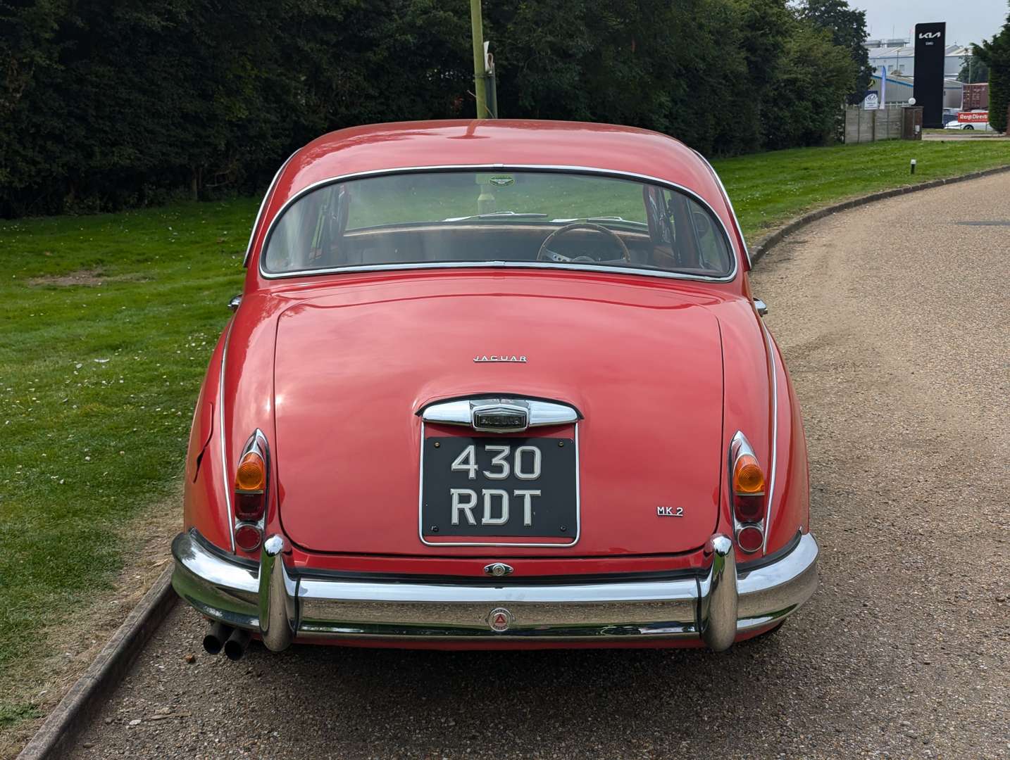 <p>1961 JAGUAR 4.2 MKII</p>