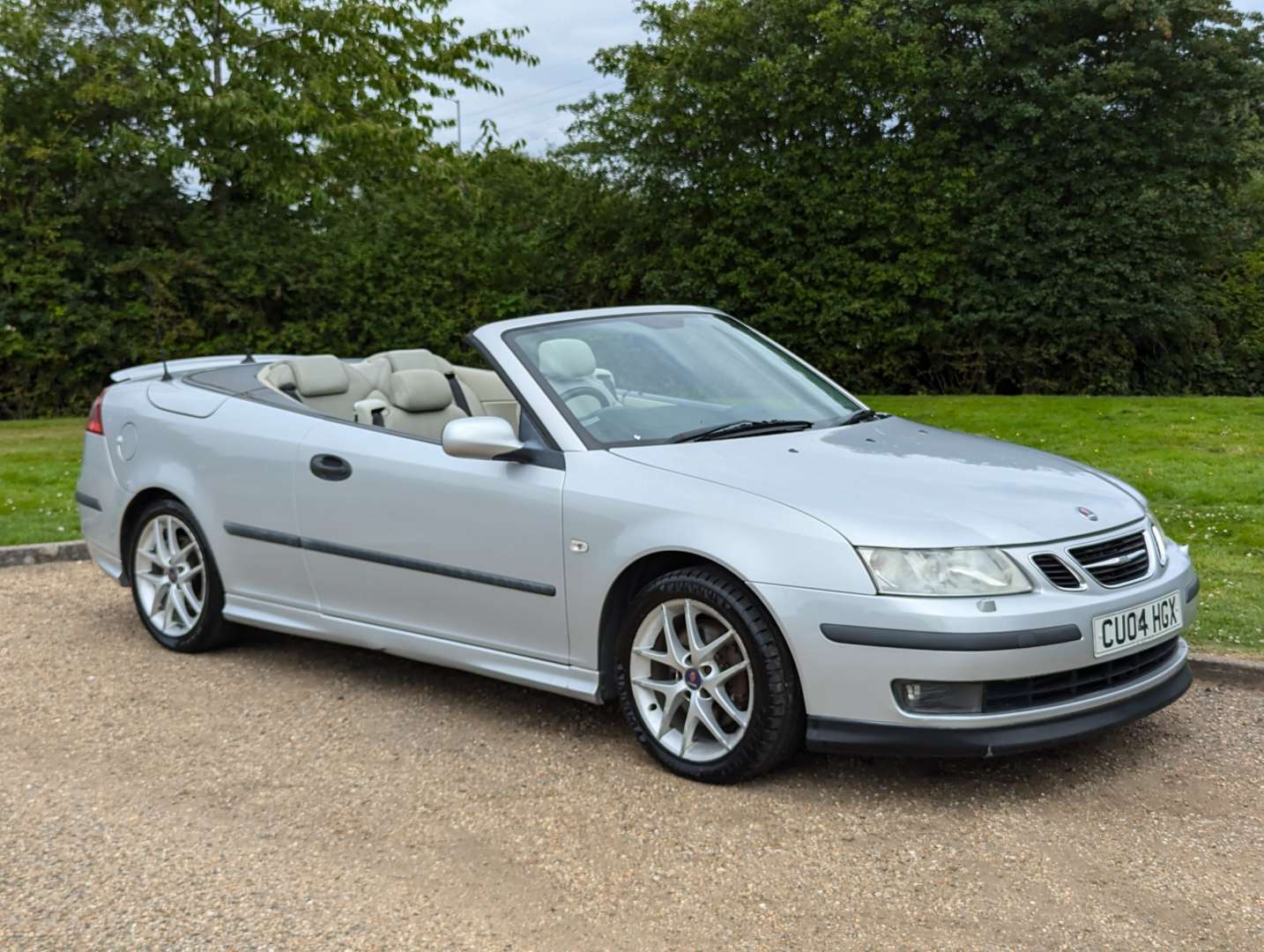 <p>2004 SAAB 9-3 AERO CONVERTIBLE&nbsp;</p>