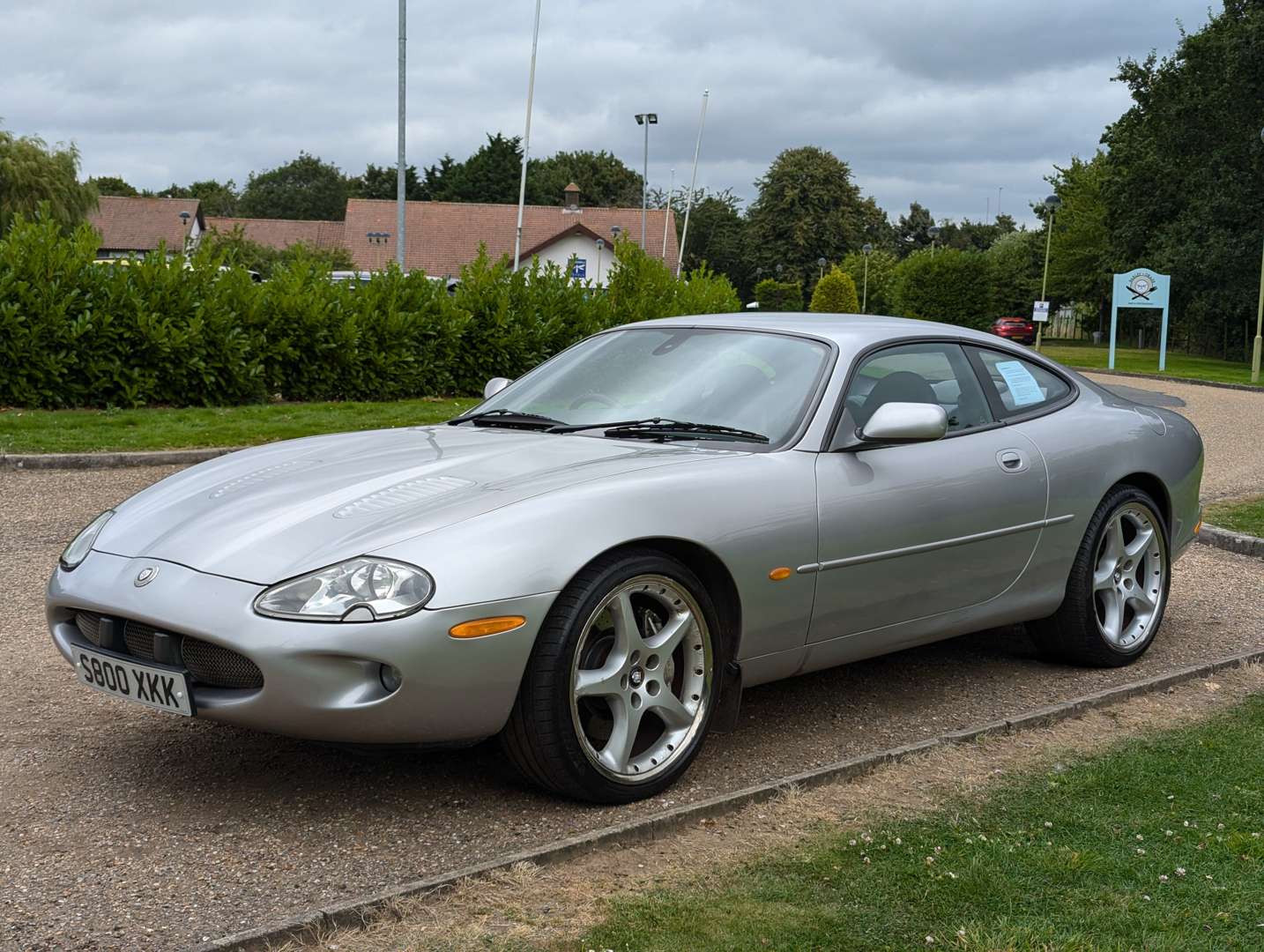 <p>2000 JAGUAR XKR 4.0 AUTO SILVERSTONE EDITION&nbsp;</p>