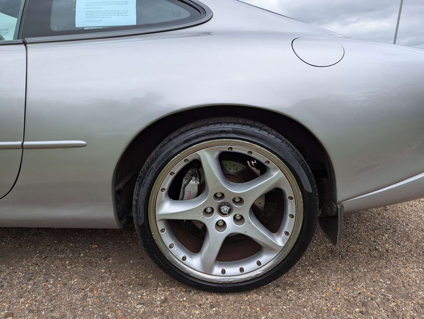 <p>2000 JAGUAR XKR 4.0 AUTO SILVERSTONE EDITION&nbsp;</p>