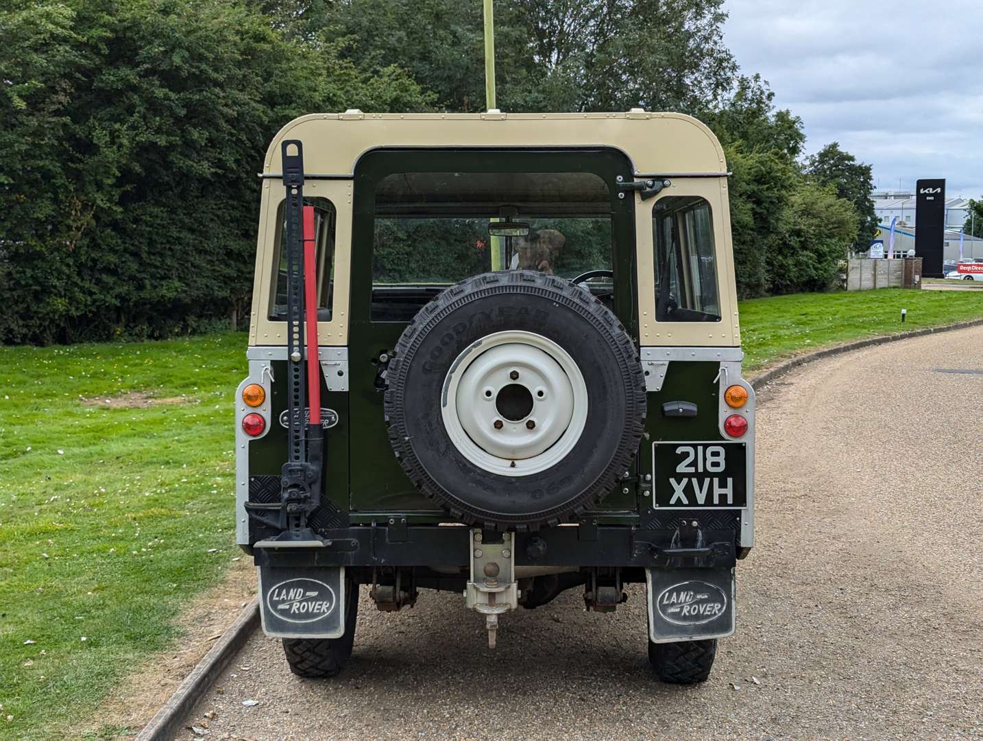 <p>1962 LAND ROVER SIIA&nbsp;</p>