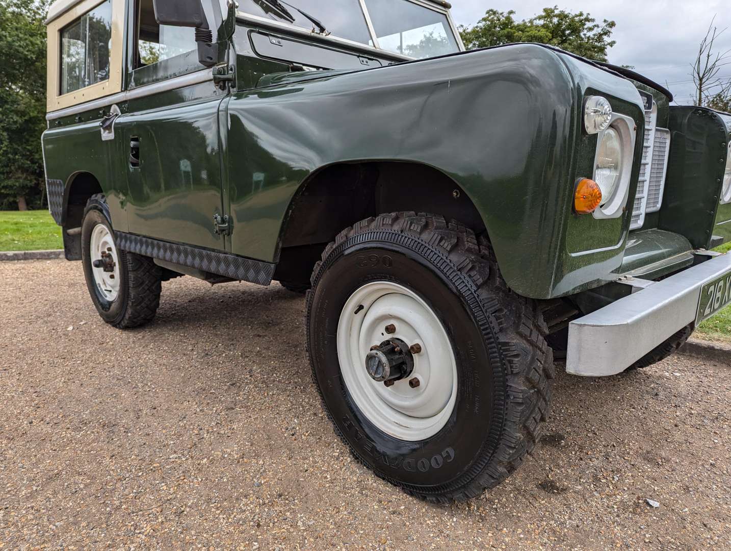 <p>1962 LAND ROVER SIIA&nbsp;</p>