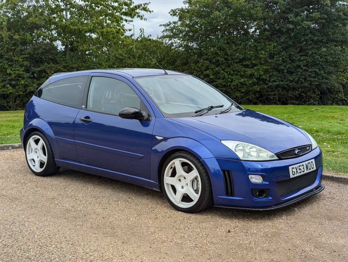 <p>2003 FORD FOCUS RS</p>