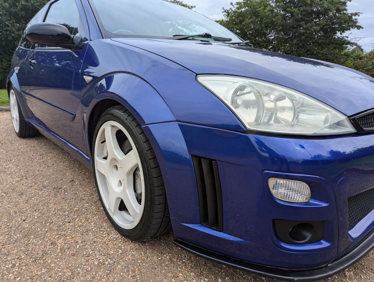 <p>2003 FORD FOCUS RS</p>