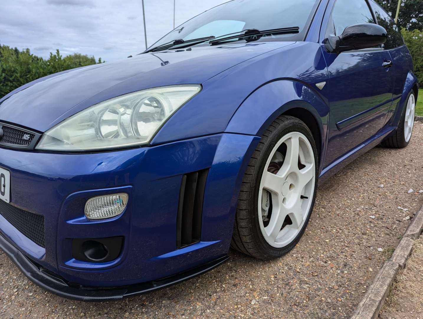 <p>2003 FORD FOCUS RS</p>