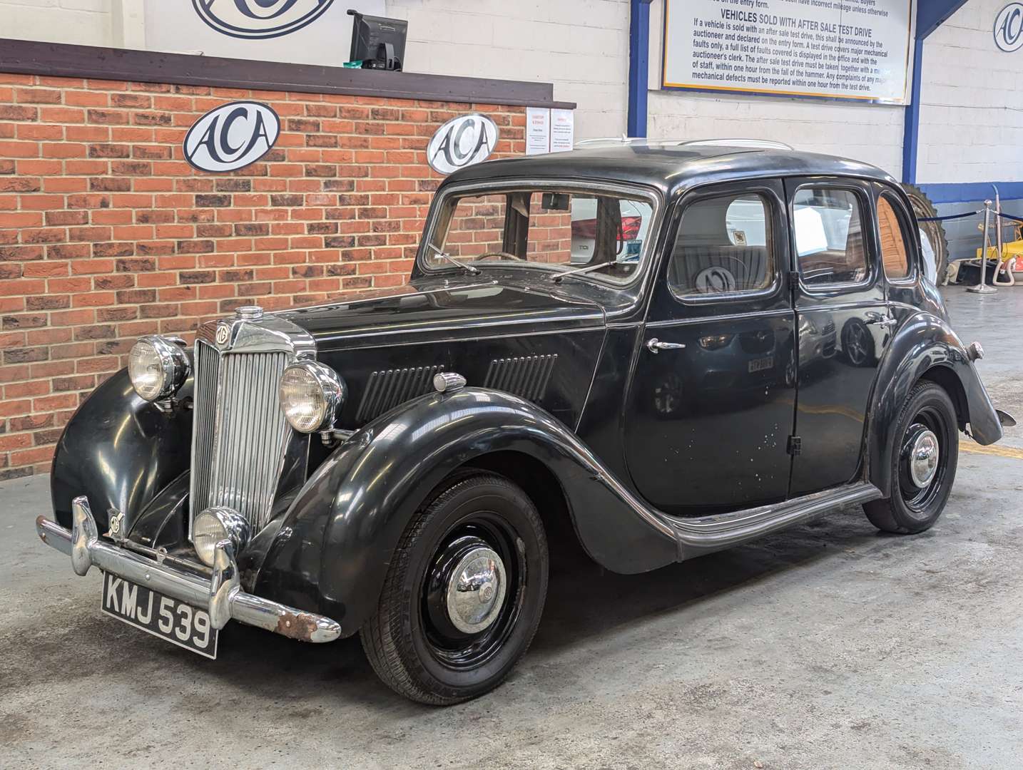 <p>1952 MG YB SALOON&nbsp;</p>