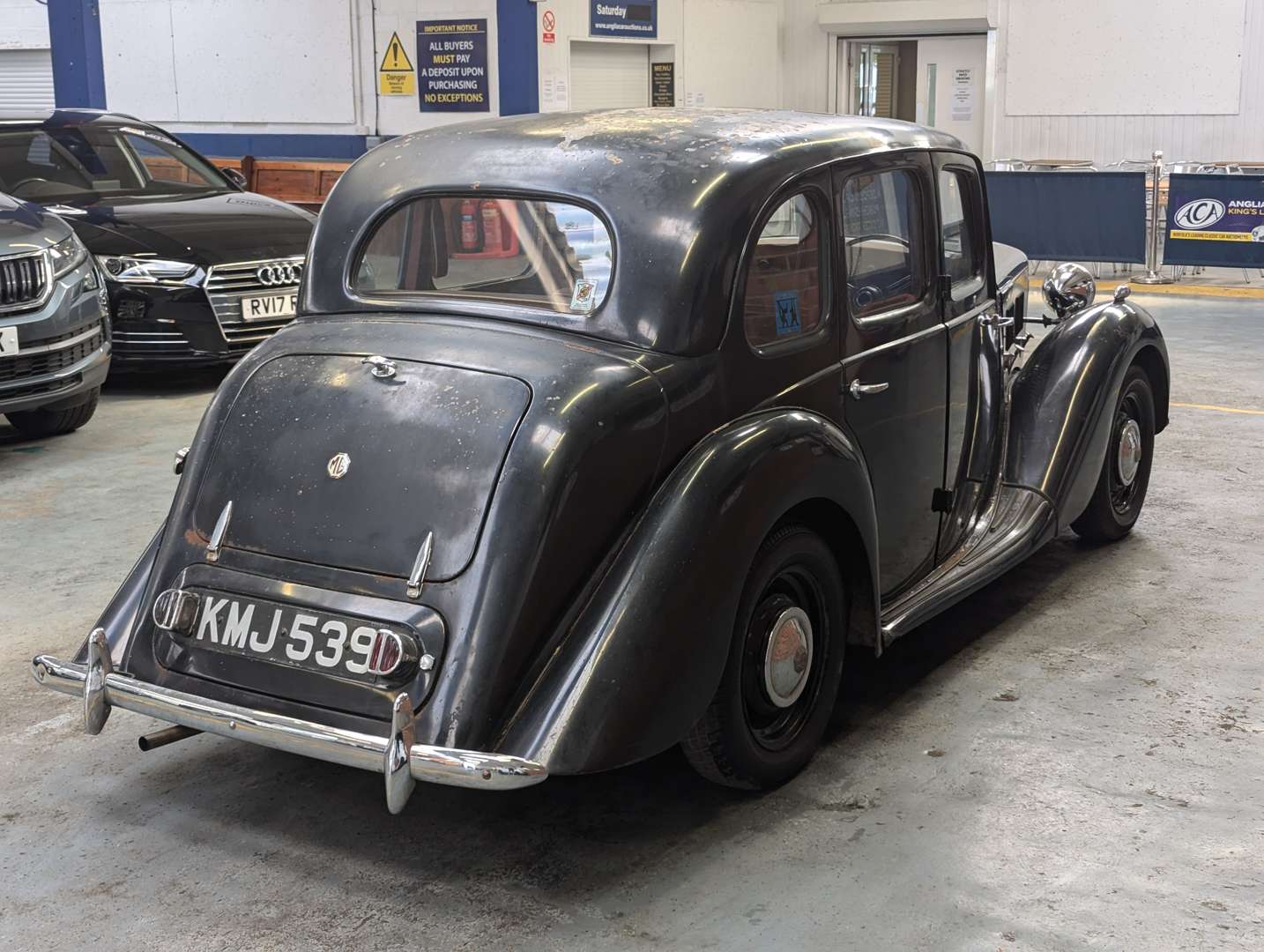 <p>1952 MG YB SALOON&nbsp;</p>