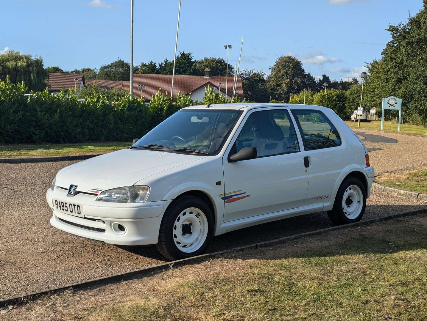 <p>1998 PEUGEOT 106 RALLYE</p>