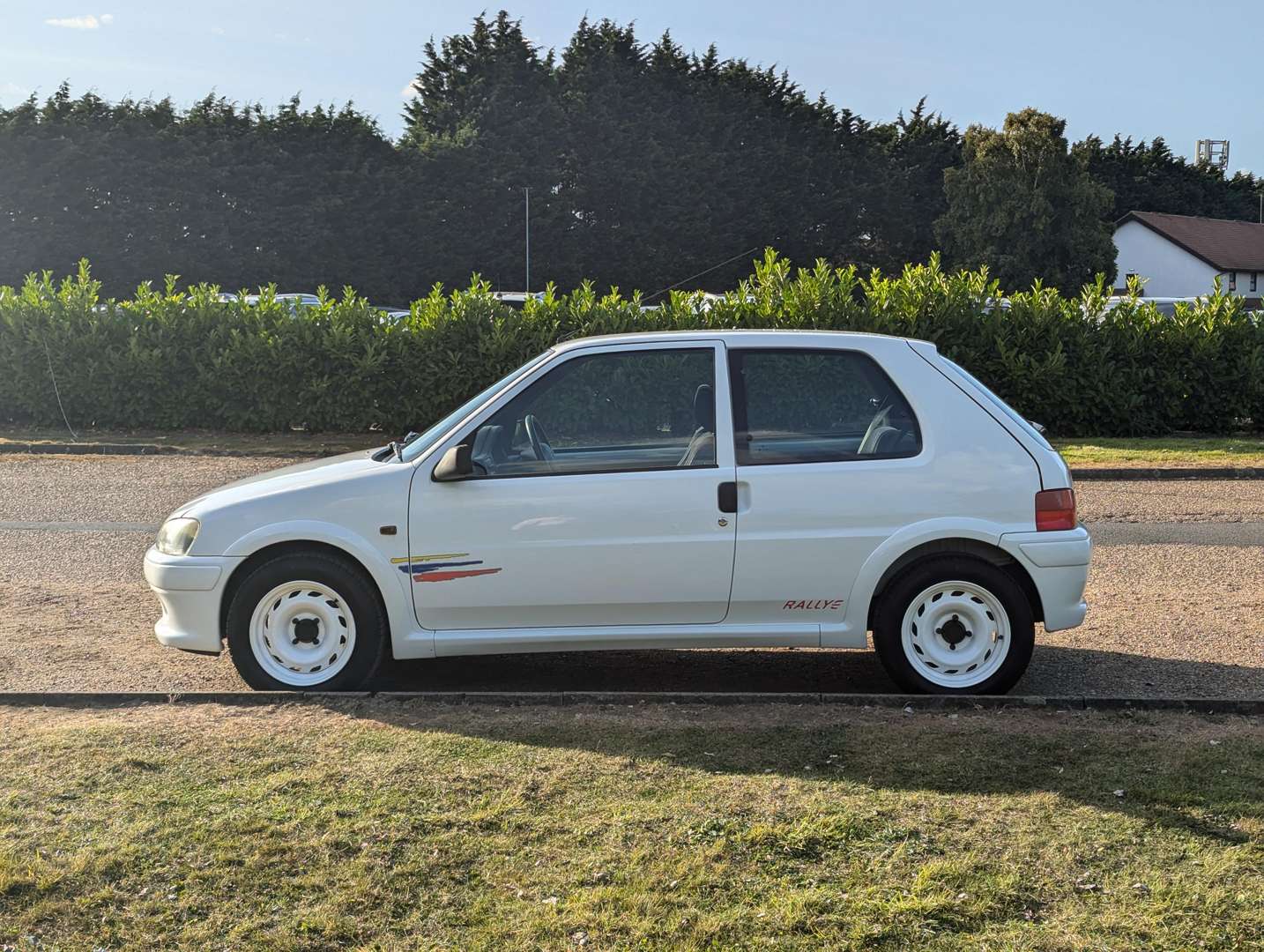 <p>1998 PEUGEOT 106 RALLYE</p>