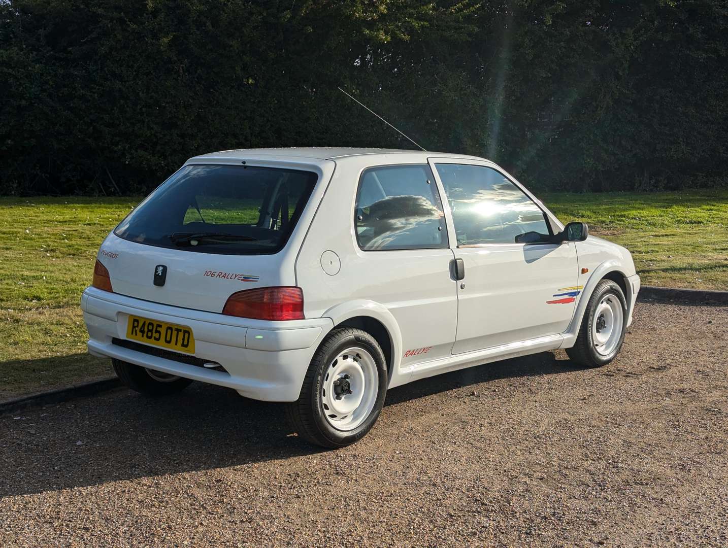 <p>1998 PEUGEOT 106 RALLYE</p>