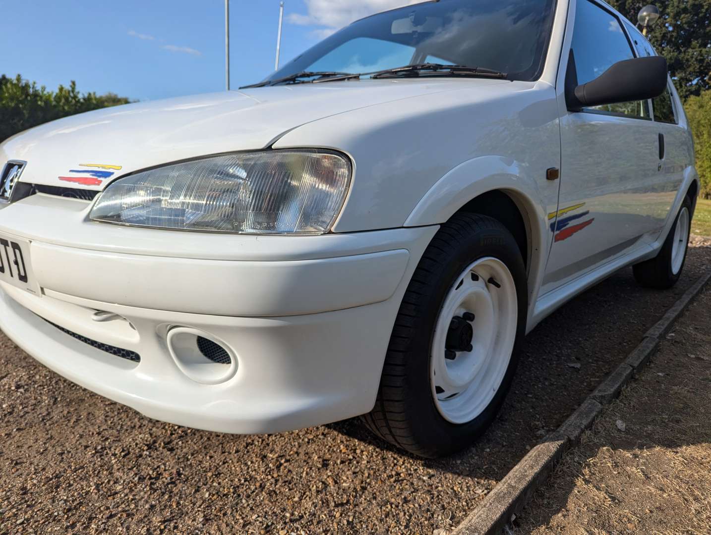 <p>1998 PEUGEOT 106 RALLYE</p>