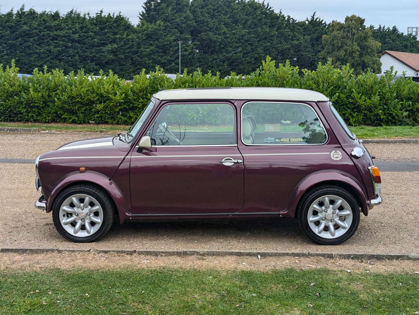 <p>1999 ROVER MINI COOPER</p>