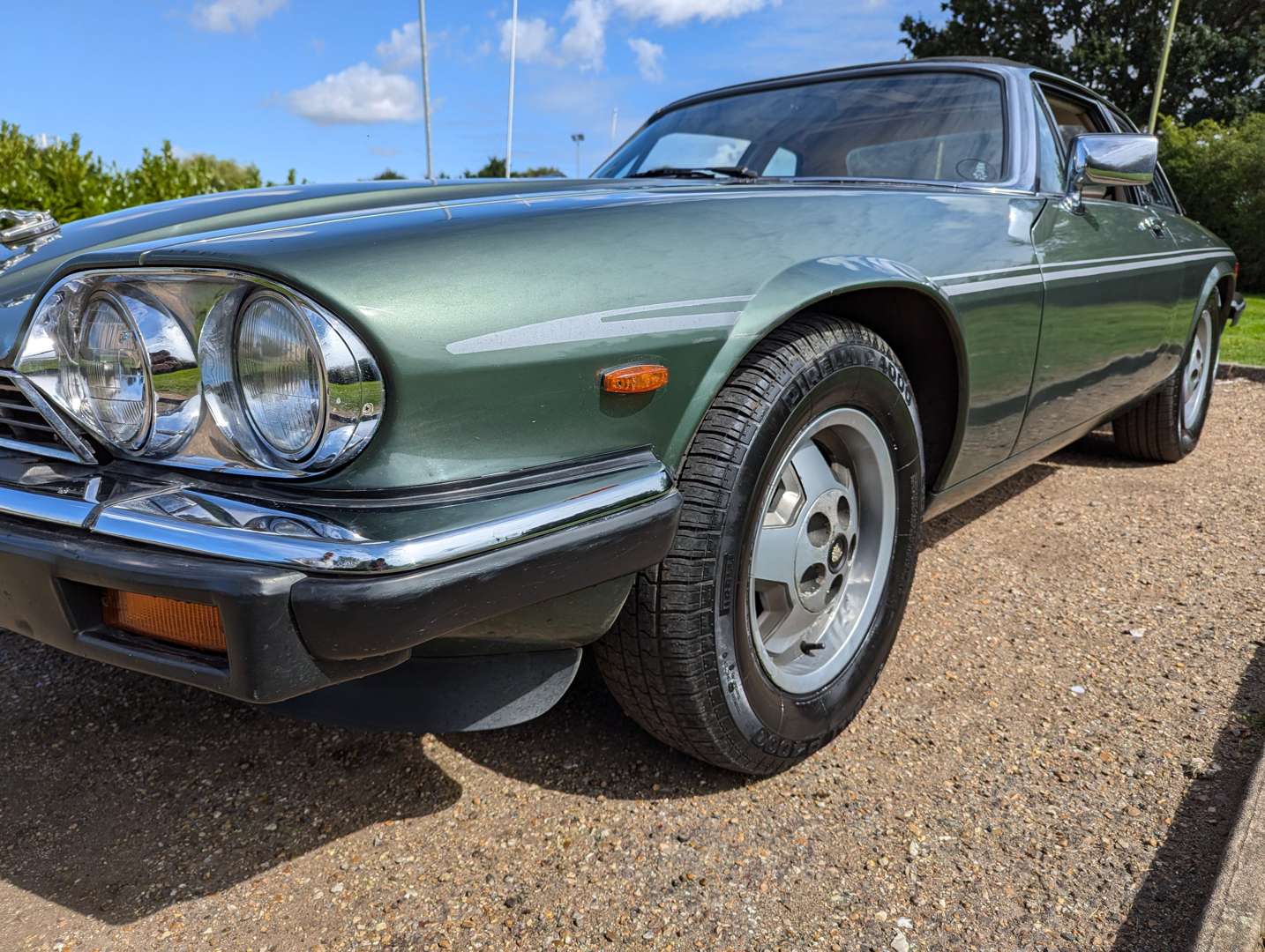 <p>1984 JAGUAR XJ-SC 3.6 MANUAL&nbsp;</p>